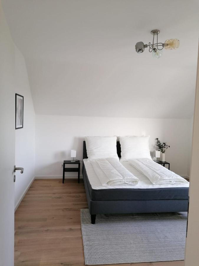 Eifelstern-Schoene Ferienwohnung Mit Balkon Kalenborn-Scheuern Екстериор снимка