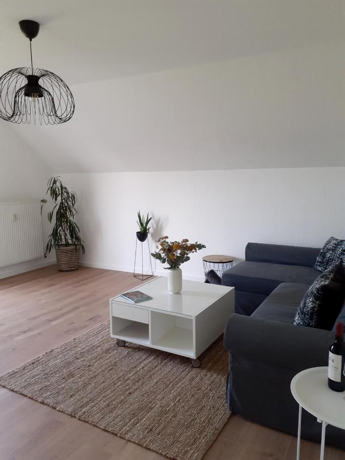 Eifelstern-Schoene Ferienwohnung Mit Balkon Kalenborn-Scheuern Екстериор снимка